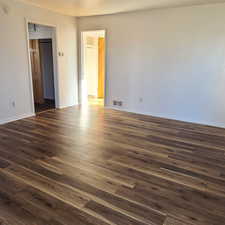 West unit front room