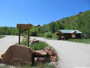 Timber Lakes Entrance