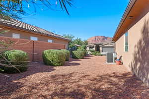 View of yard with a mountain view