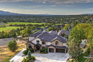 View from above of property featuring mountains