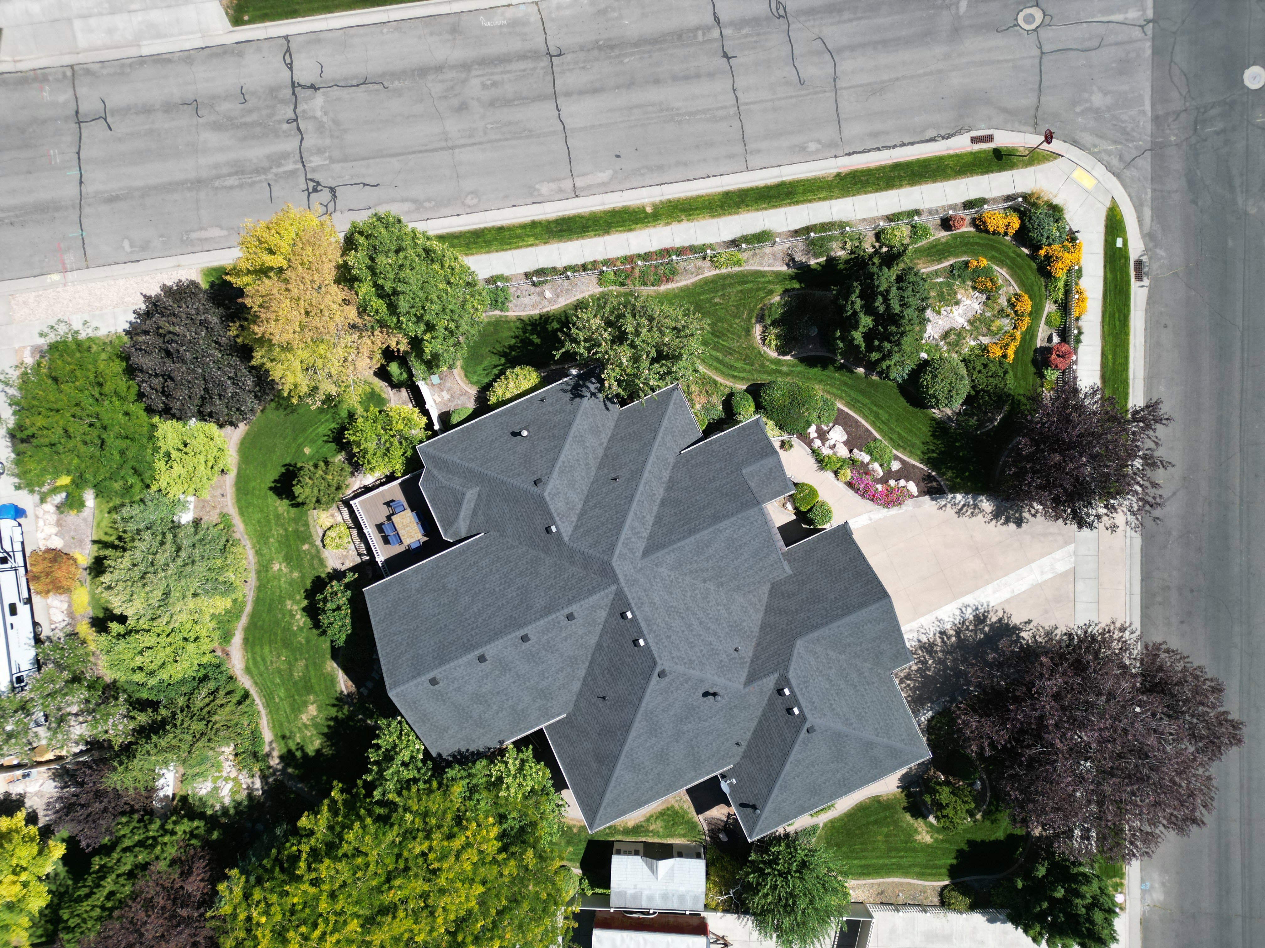 Aerial overview of property's location