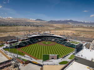 Bird's eye view of an industrial area and mountains
