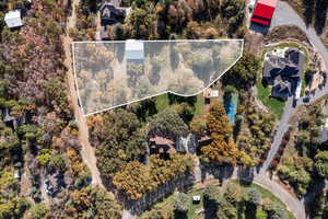 View of property location with property boundaries highlighted