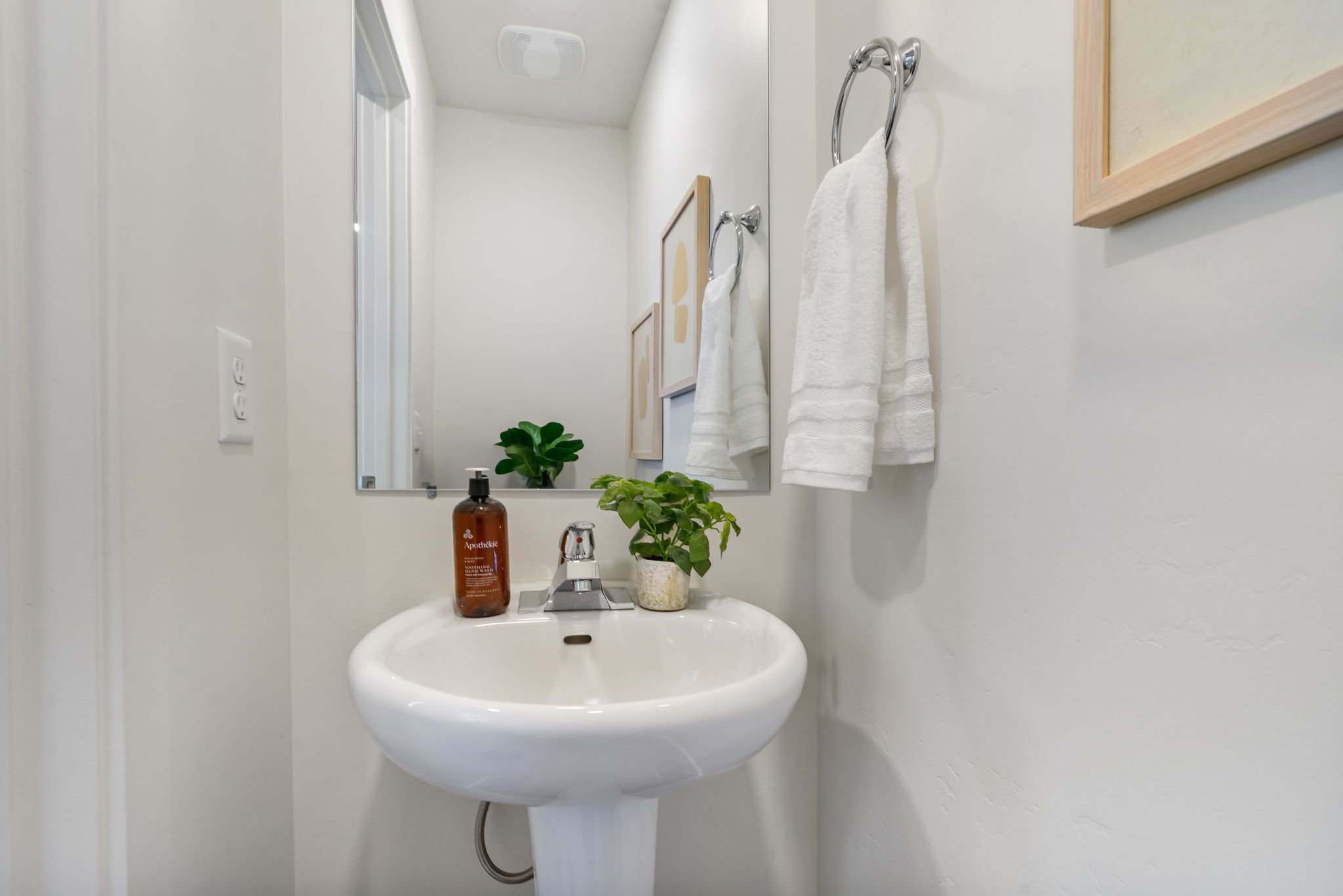 Bathroom featuring a sink