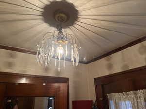 Detailed view of crown molding