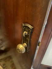 Detailed view of wooden walls