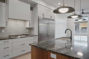 *Photo of a similar unit