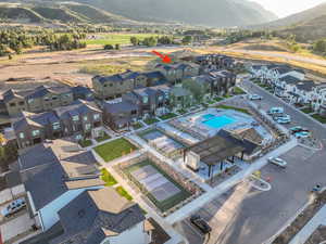 Aerial perspective of community amenities  featuring a mountainous background