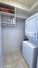 Casita Full Bathroom with washer/dryer