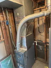 Utilities featuring heating unit