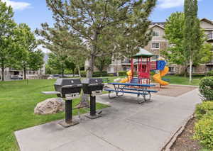 Surrounding community featuring a lawn