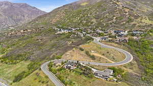 Aerial perspective of suburban area with mountains