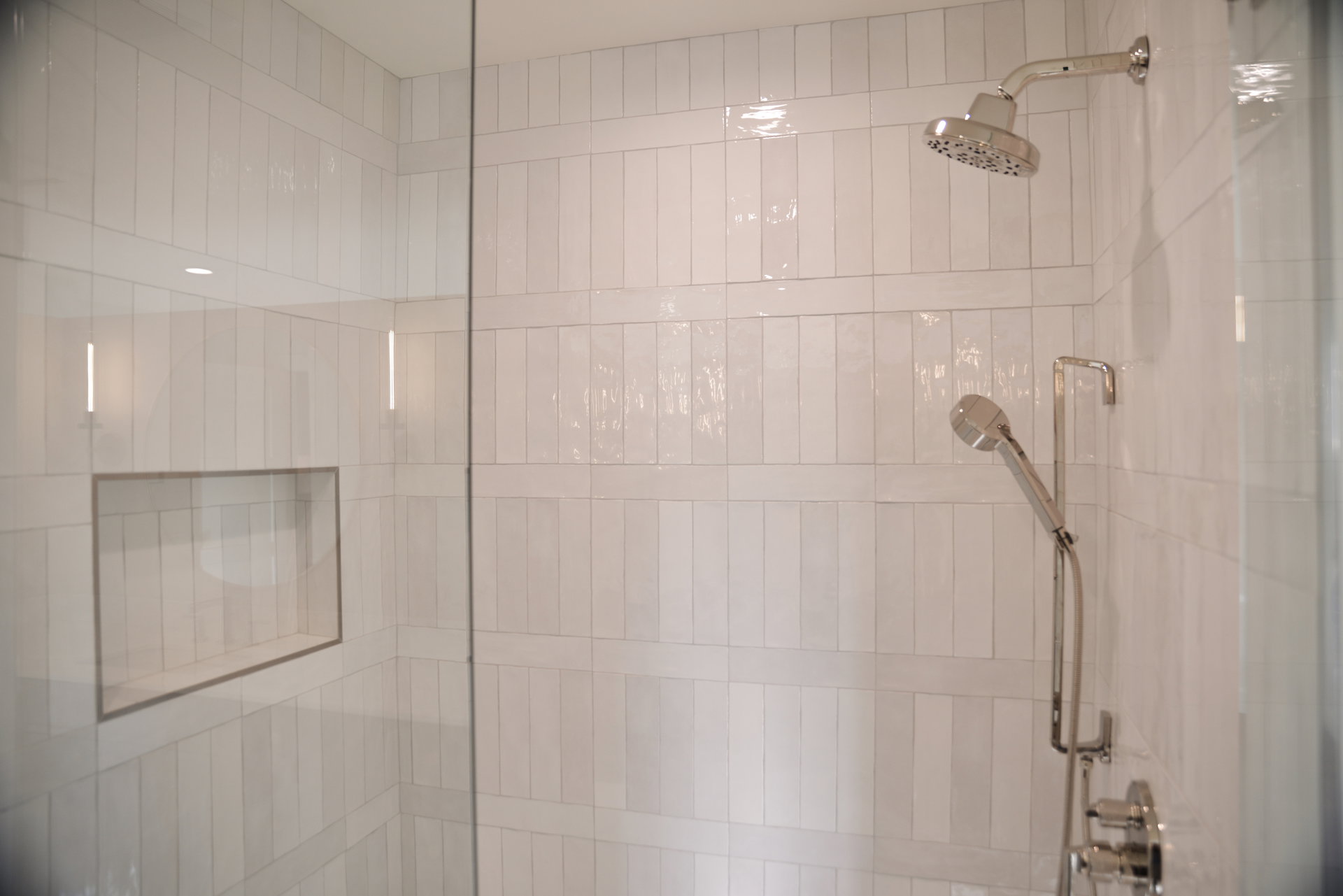 Bathroom with tiled shower and a relaxing sauna