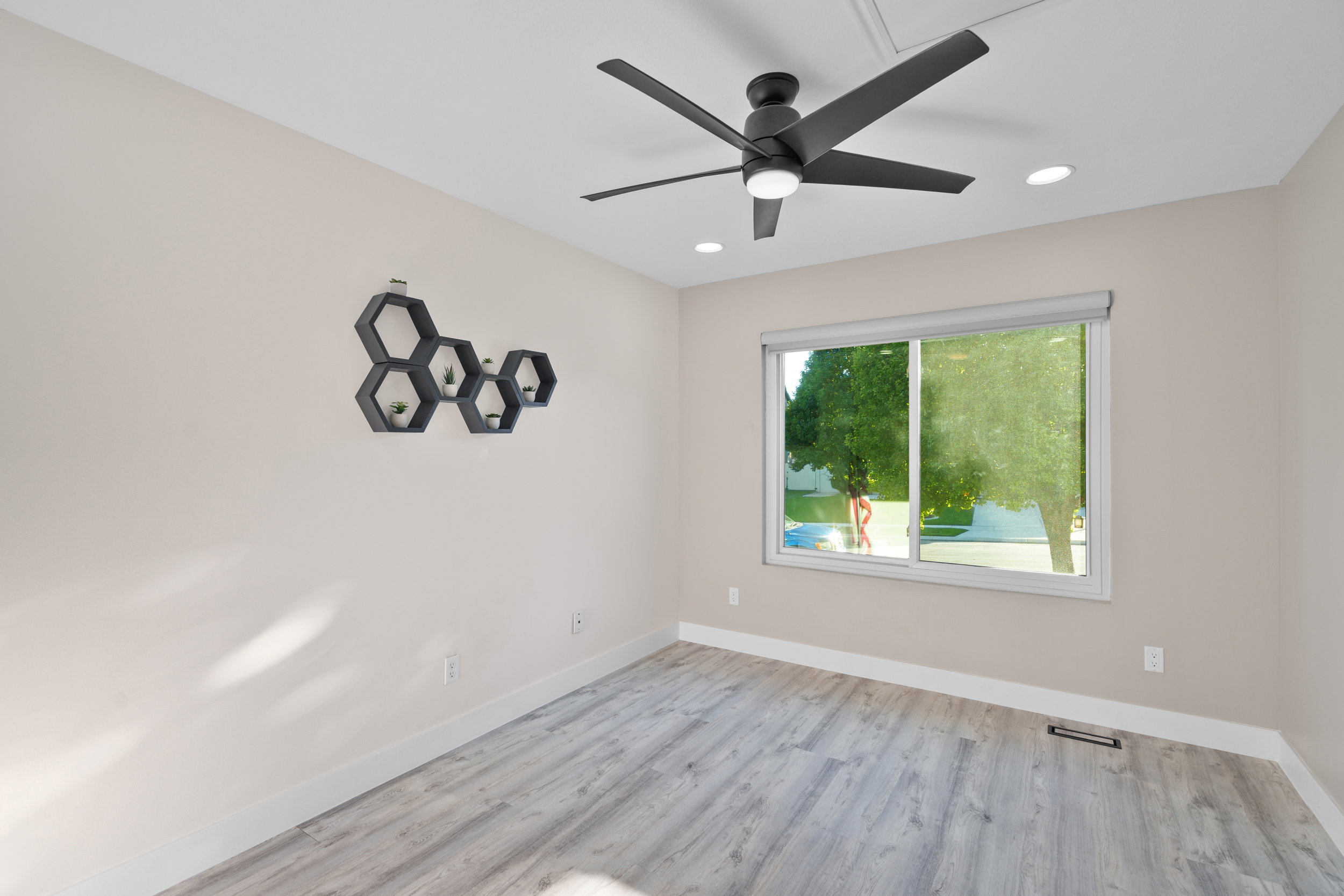 Office or Flex room featuring a ceiling fan, light wood-type flooring, and recessed lighting