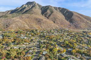 Aerial overview of property's location