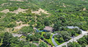 Aerial view of property and surrounding area