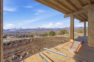 View of yard with a mountain view