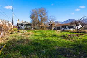 View of yard with a mountain view