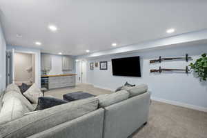 Lower level family room with dry bar