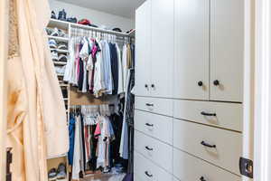 View of walk in closet