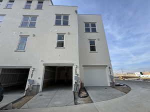 Gararge concrete driveway