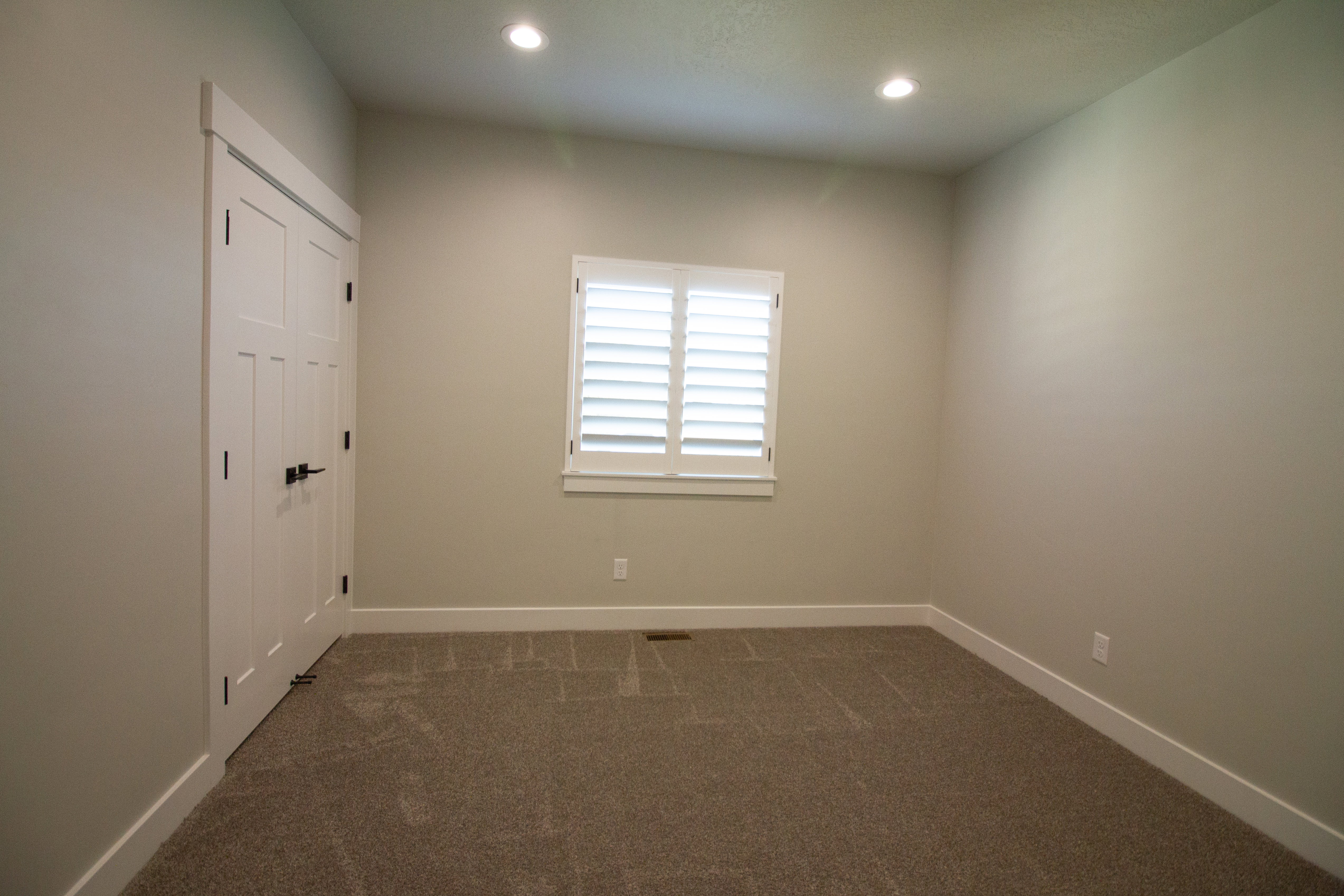 Second bedroom