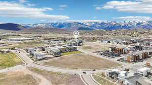 Bird's eye view of a mountainous background