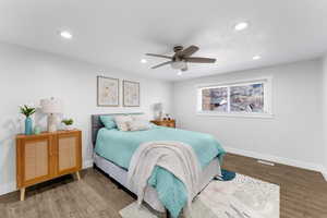 Main Bedroom with wood finished floors, a ceiling fan, and recessed lighting
