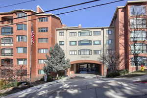 View of apartment building / complex