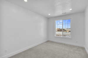 BEDROOM #3 W/ WALK IN CLOSET