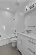MAIN BATHROOM W/ WHITE CABINETS & WHITE QUARTZ!