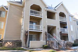 Beautiful park-like setting