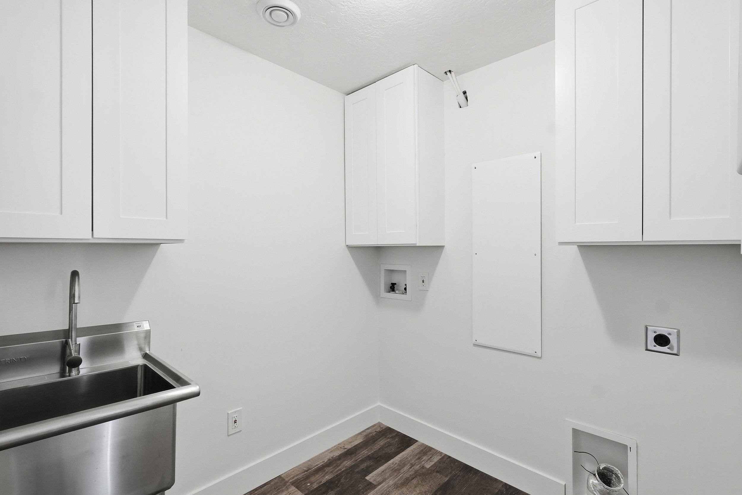 Laundry room electric dryer hookup