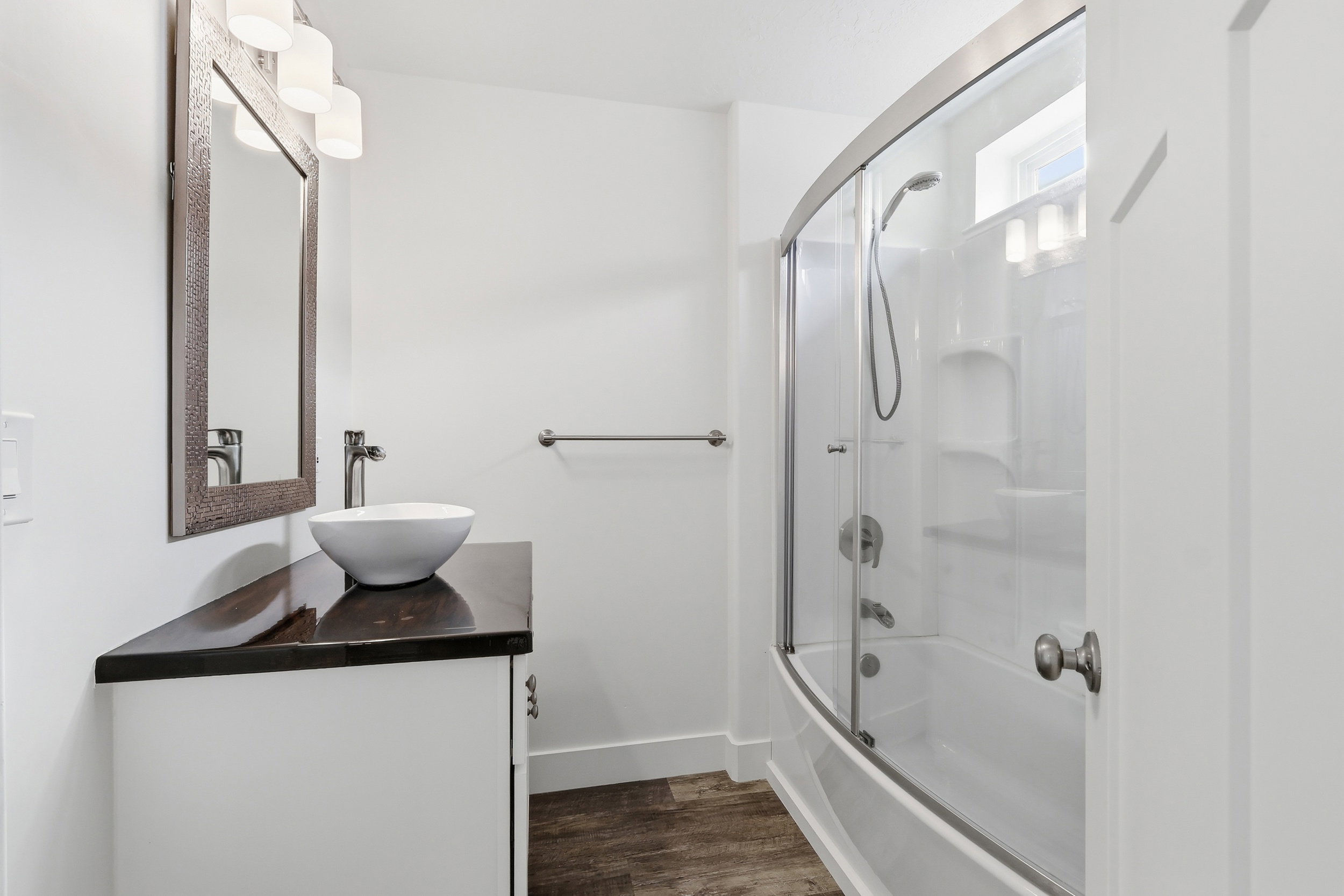 Full bathroom