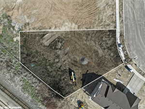 Ariel view of lot & property line