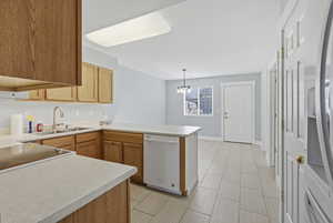 All appliances can stay if included in your offer. Freshly painted.