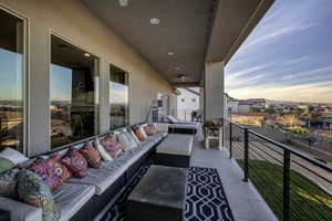 Balcony with an outdoor hangout area