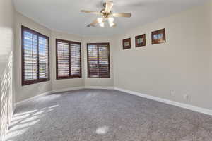 Casita with healthy amount of natural light and ceiling fan