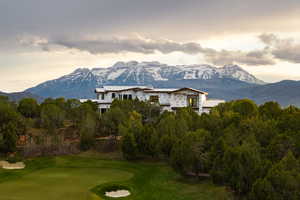 Mountain view featuring a golf course