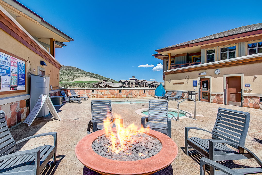 Patio / terrace with a patio area