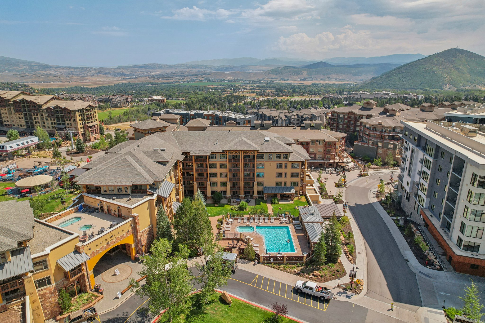 Bird's eye view of a mountain backdrop