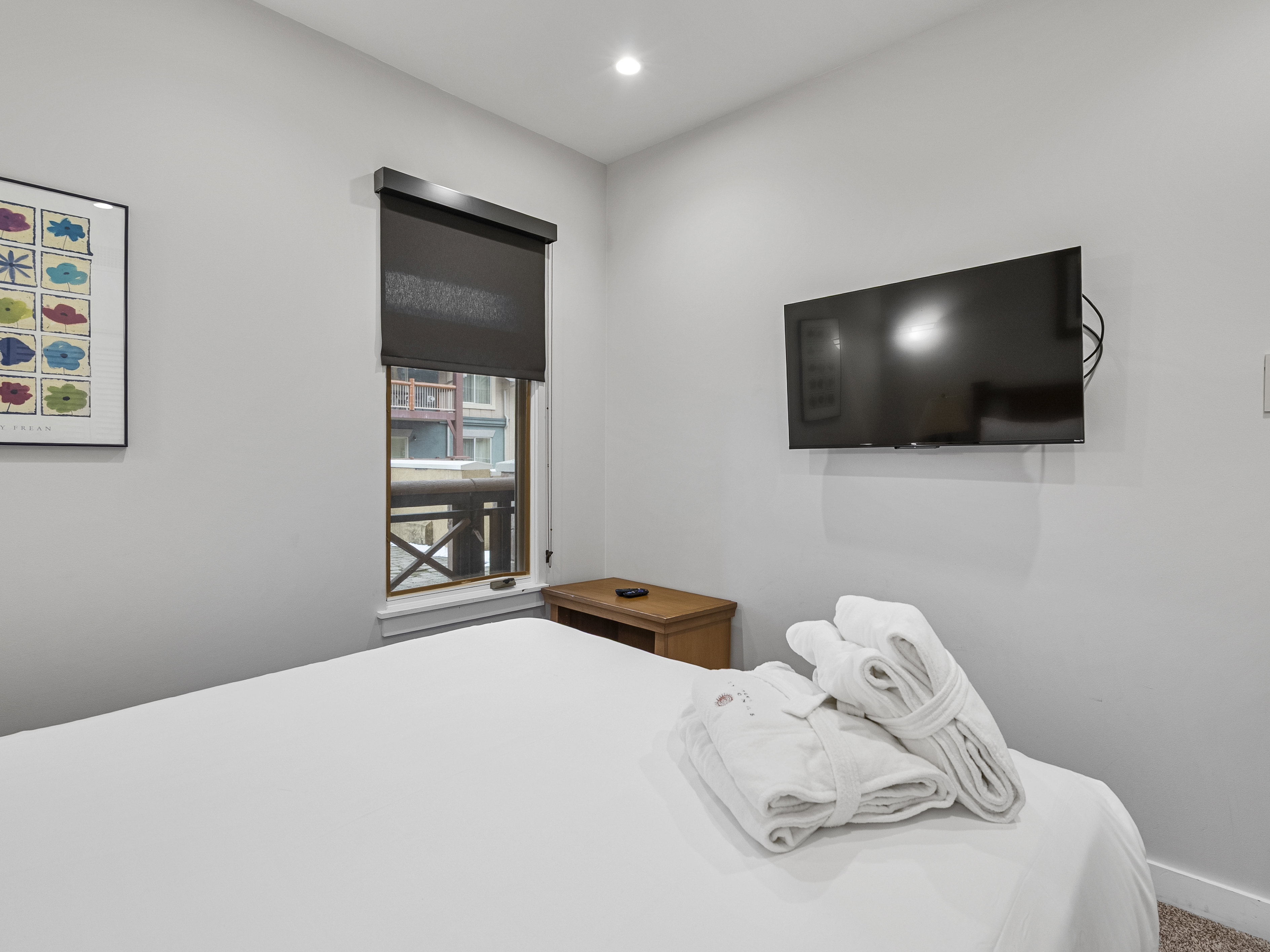 Bedroom with recessed lighting