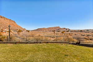 View of yard featuring a mountain view