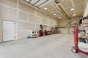 Heated 2nd garage/shop