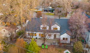 Aerial view of property and surrounding area