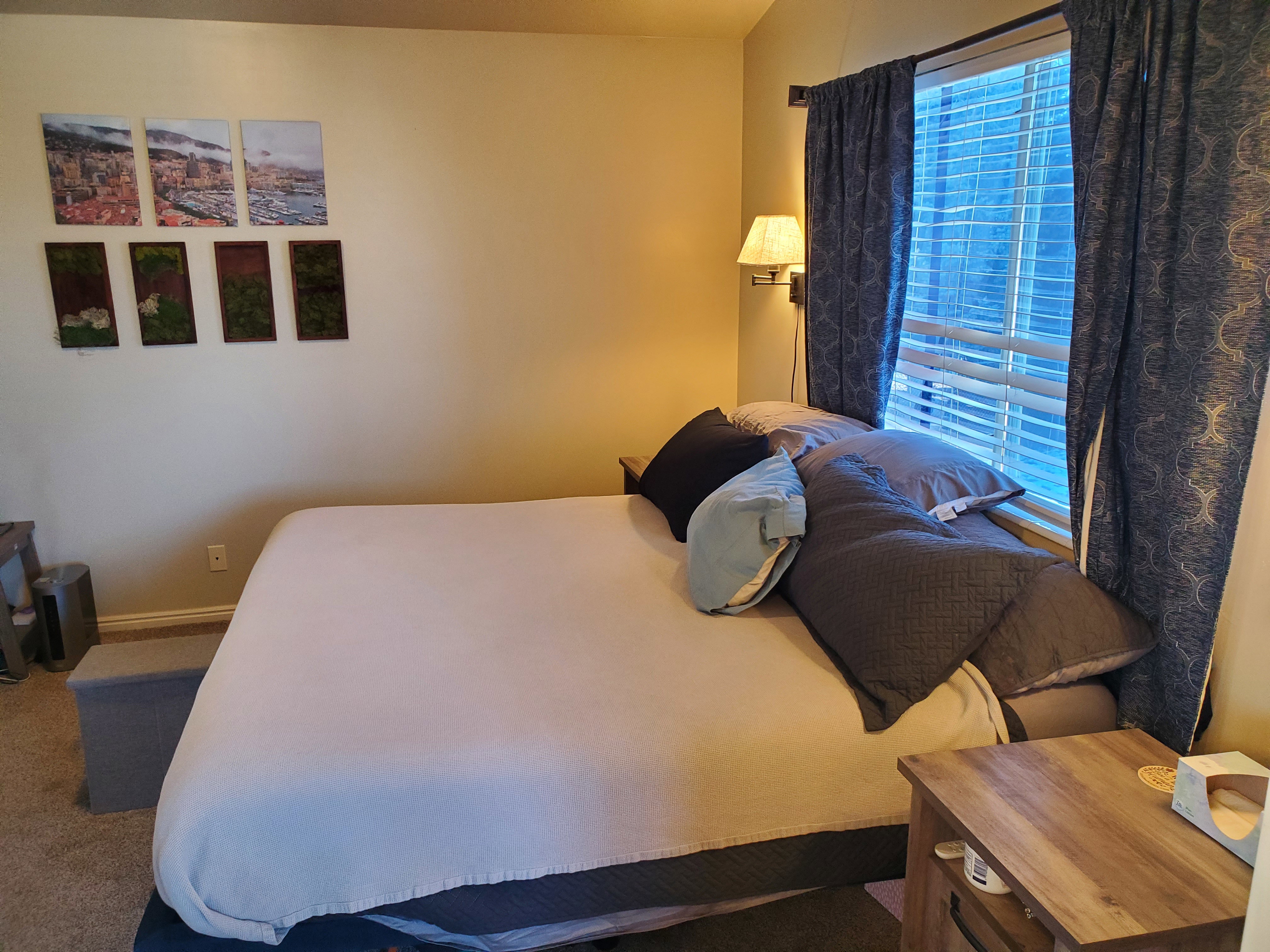 Bedroom with carpet and baseboards