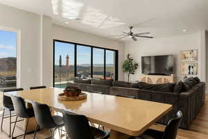 Kitchen/Family room with a view to the private pool