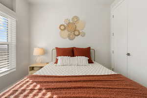 Bedroom 2 with queen size bed, 3/4 bathroom