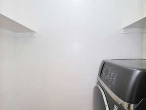 Laundry area featuring washer / clothes dryer