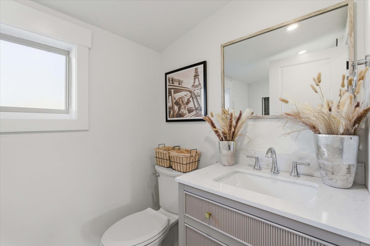 Full bathroom